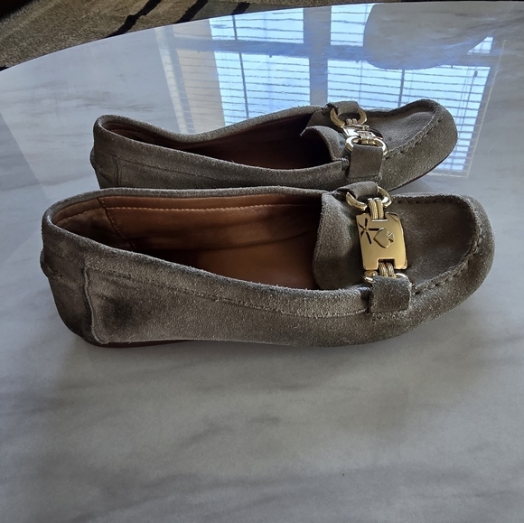 Kate Spade Carson Loafers Women Sz 6M Gray Gold Medallion Flats Comfy - Picture 13 of 13